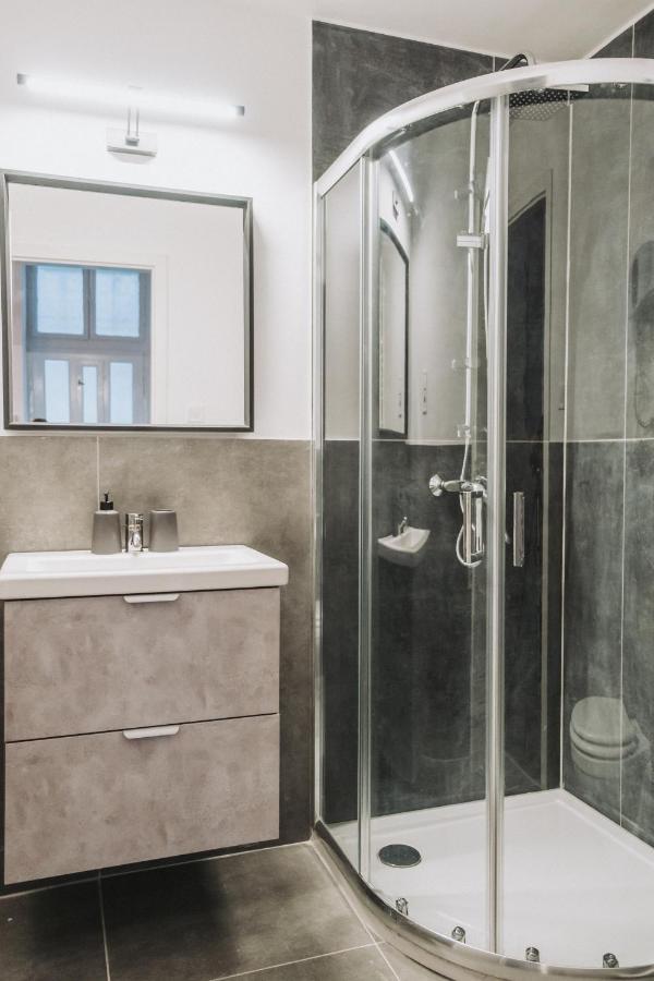 D84- Boutique Apartments, Best Location, By Bqa 布达佩斯 外观 照片